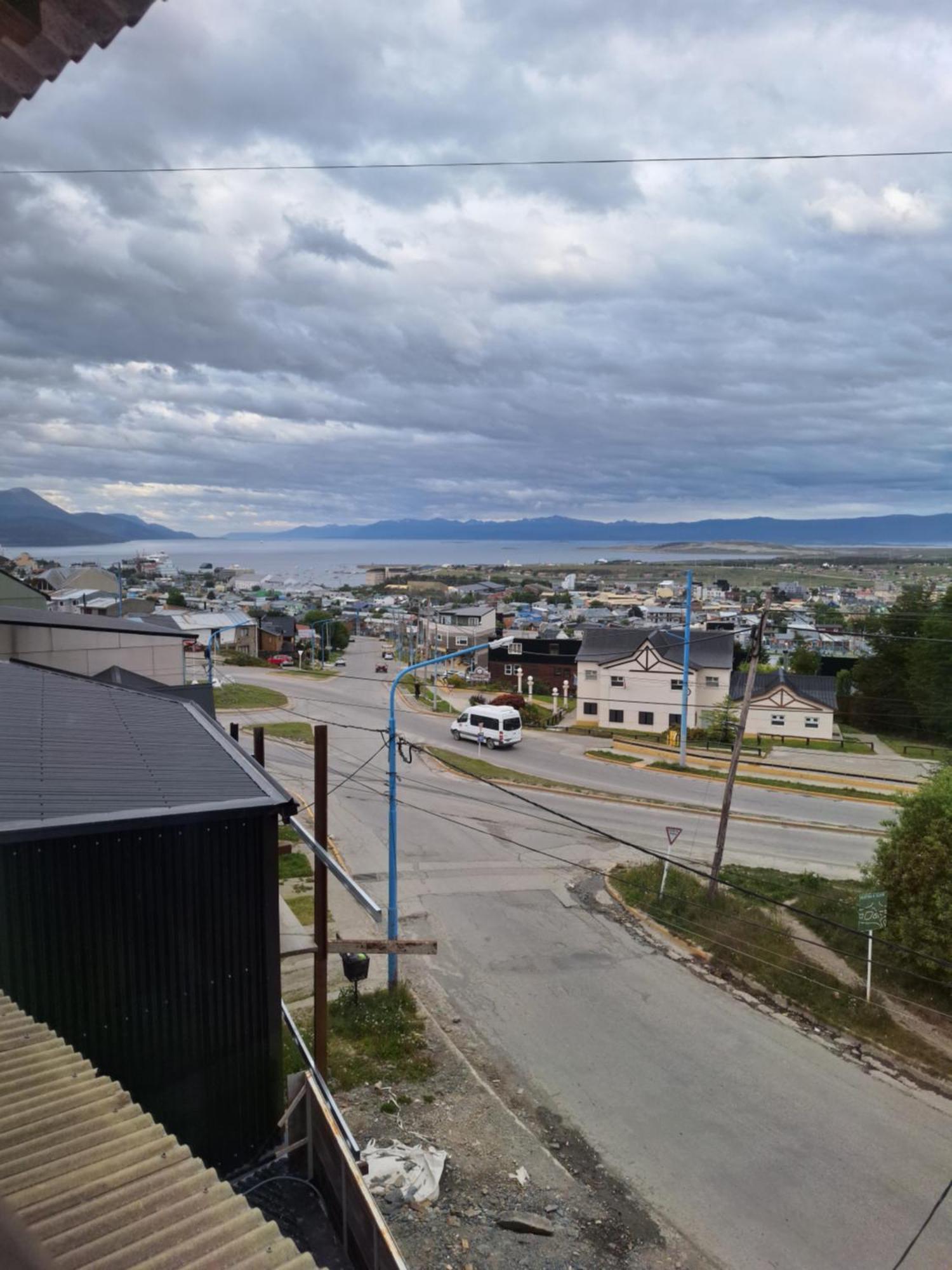 Departamentos Temporarios Cabanas Ushuaia Lejlighed Eksteriør billede